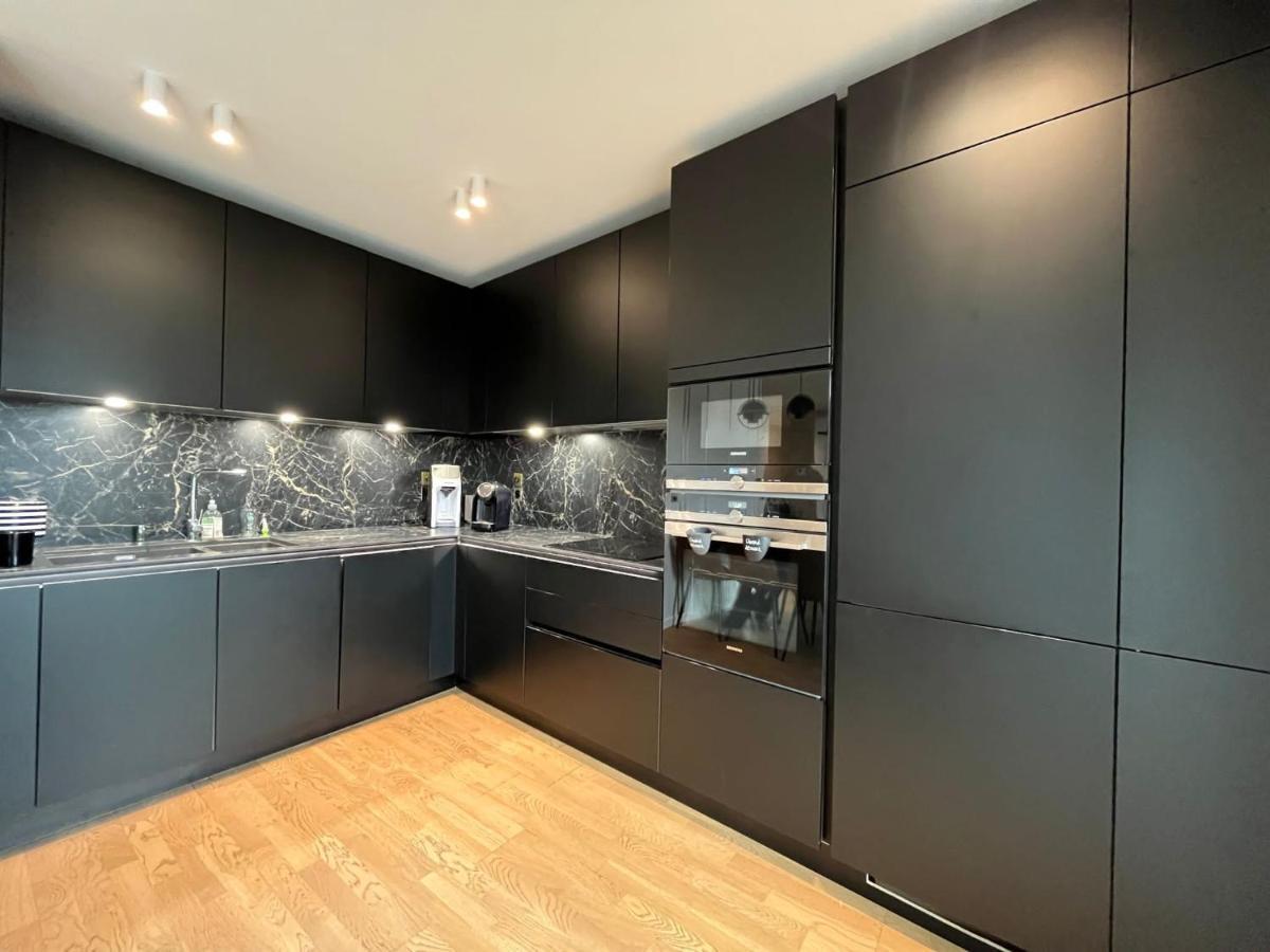 Appartement Luxueux Climatise Avec Terrasse, 6 Couchages - 17Eme Arrondissement De Paris Clichy Exterior foto